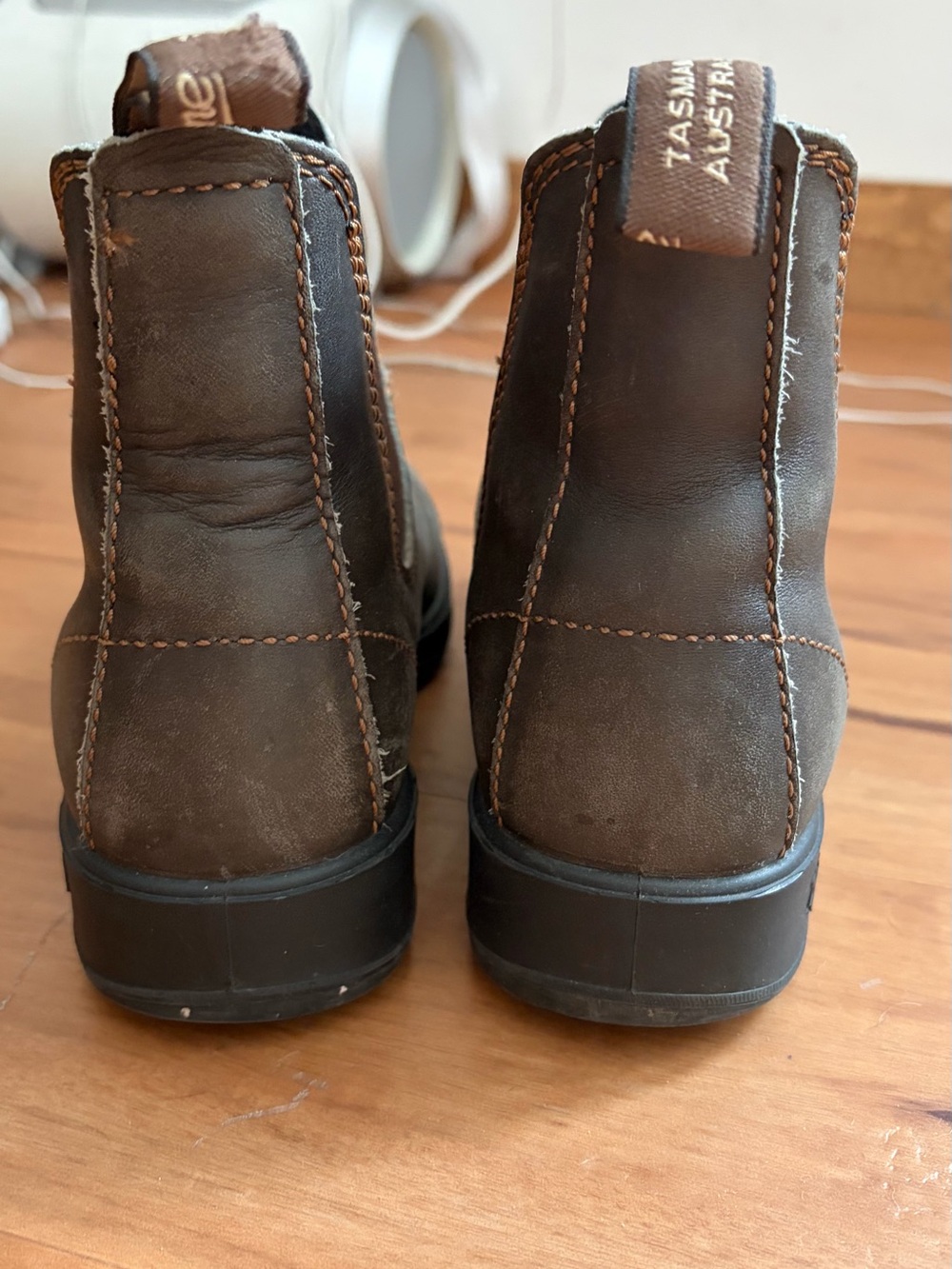 Blundstone Women’s 500 Slip-On Chelsea Boots - Picture 4 of 4